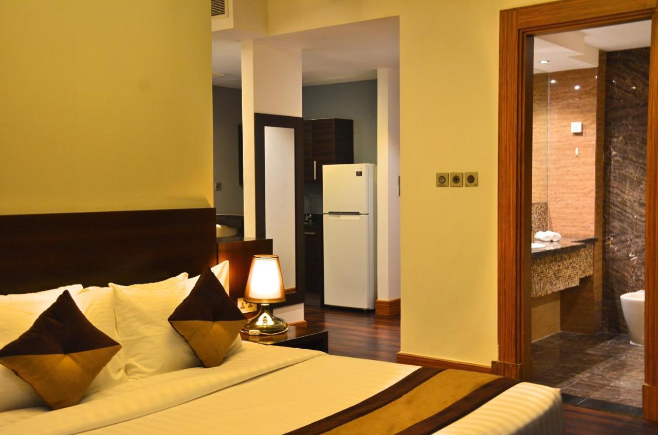 Blaire Executive Suites Manama Exterior foto